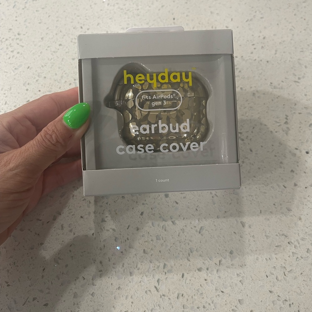 Heyday Gold Earbud Case Cover